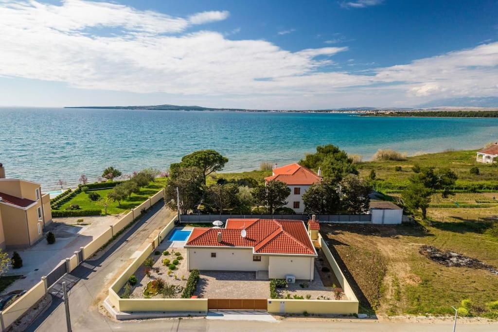 Villa Mattina, With Heated Pool And Jacuzzi プリヴラカ エクステリア 写真